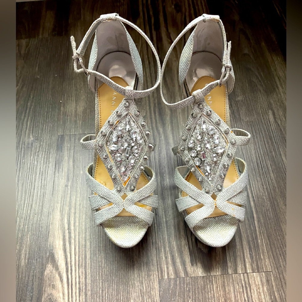 Gianni Bini Sparkly Silver Rhinestone Heels